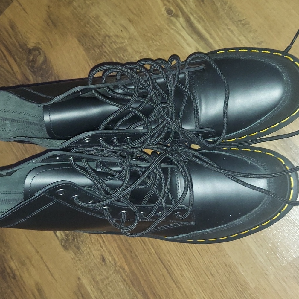 Men Size 12 Black Dr. Martens Boots